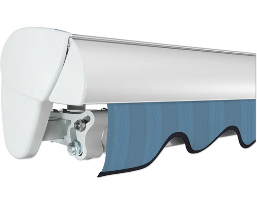 Vue détaillée d''un store banne avec lambrequin à rayures bleues