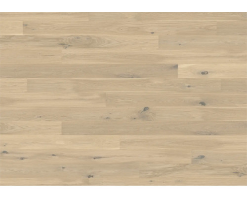 Verlegung von hellem Eichenparkett