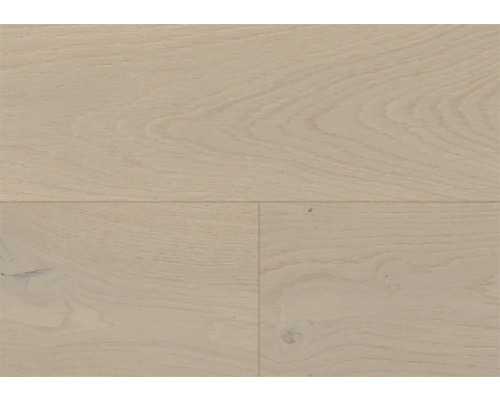 Hellfarbiger Holzbodenbelag aus Eiche