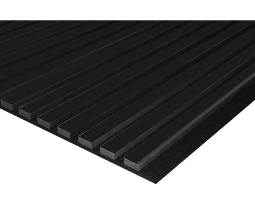 Akustikpaneel foliert ähnlich RAL9005 2400 x 572 x 19 mm Nahaufnahme einer schwarzen Akustikplatte mit Lattenstruktur