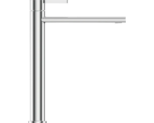 Wasserhahn aus Metall