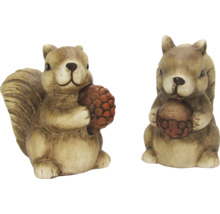 Zwei Eichhörnchenfiguren mit Nüssen zur Gartendekoration