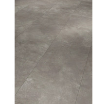 Carrelage de sol intérieur posé.