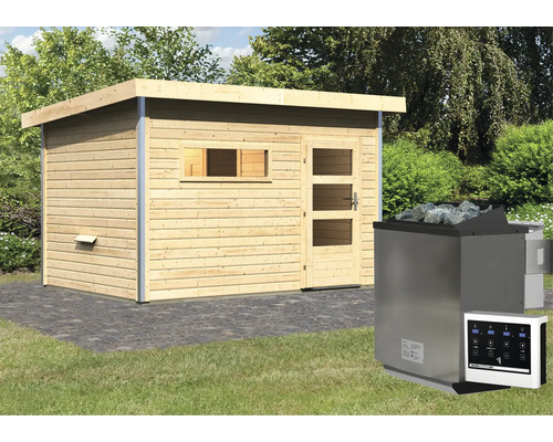 Holzsauna mit Saunaofen und Steuerung im Garten