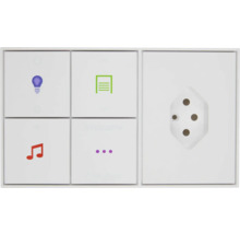 Smart Home Steuerung mit Licht-, Jalousie-, Musik- und Szenensteuerung sowie Steckdose
