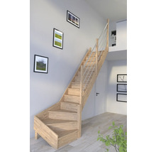 Escalier en bois avec rampe en acier inoxydable dans un espace de vie.