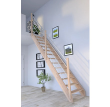Escalier en bois avec rampe en métal dans une pièce à vivre.