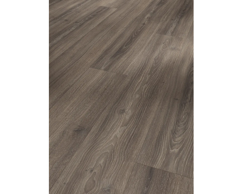 Gros plan sur un sol stratifié imitation bois