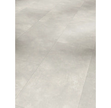 Bodenbelag mit Fliesenoptik.