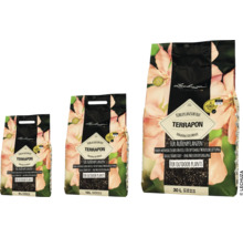 Trois sacs de substrat de plantation Lechuza Terrapon pour plantes d''extérieur de différentes tailles