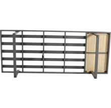 Metallbettgestell mit Lattenrostauflage und Holzpaneel