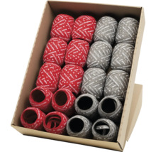 "Assortiment de rubans décoratifs dans une boîte en carton avec des rubans rouges et gris, imprimés avec ""Merry Christmas""."