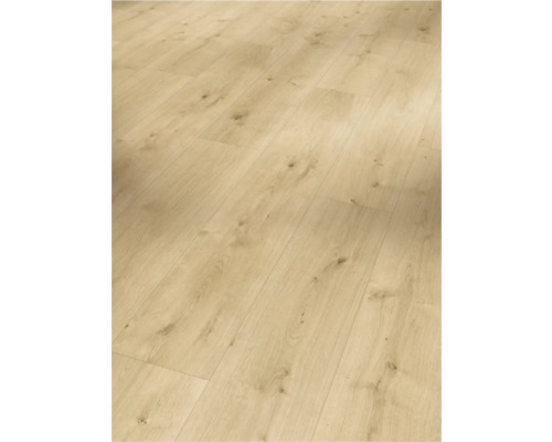Plancher en bois avec panneaux stratifiés