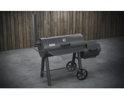 Gril fumoir avec tour de fumage et surface de rangement