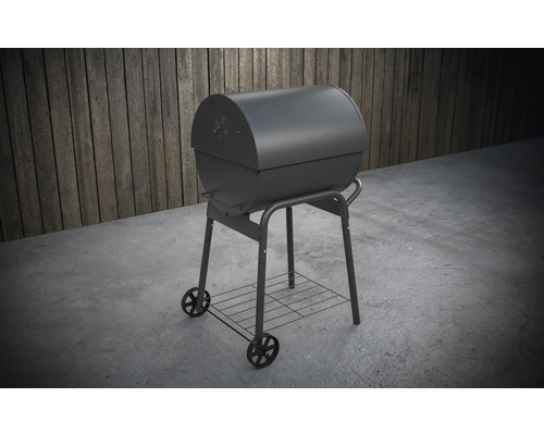 Kugelgrill mit Deckel und Ablagefläche