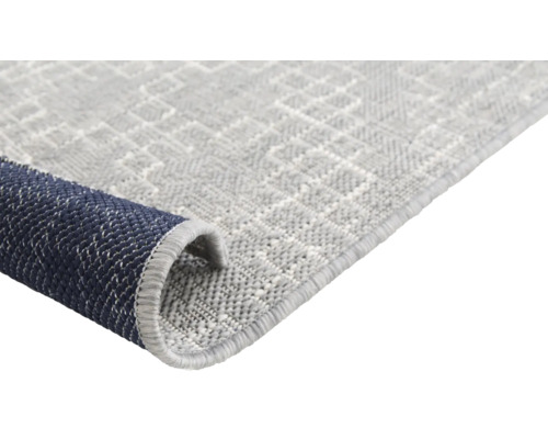 Teppich mit geometrischem Muster