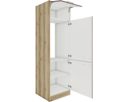 Meuble de cuisine avec étagères et porte ouverte