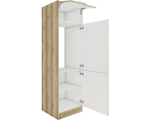 Armoire haute ouverte avec étagères