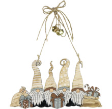 Décoration en bois avec des lutins, des cloches et des cadeaux à suspendre