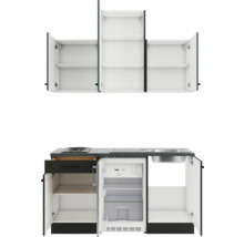 Mini-cuisine compacte avec évier, plaque de cuisson, réfrigérateur et éléments hauts.