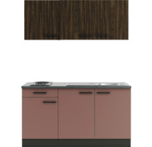 Küchenzeile mit Ober- und Unterschränken, Spüle und Kochfeld