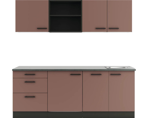 Küchenzeile mit Spüle, Schubladen und Schränken