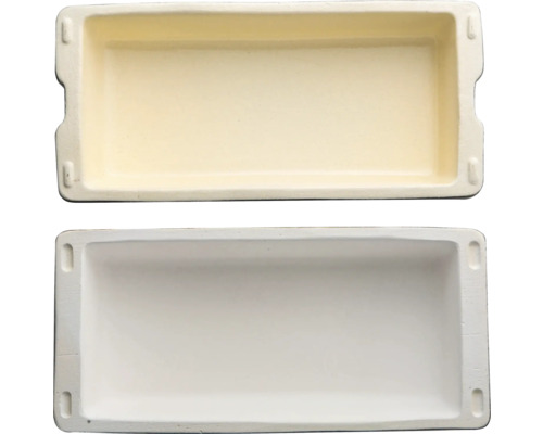 Deux bacs à plantes en plastique