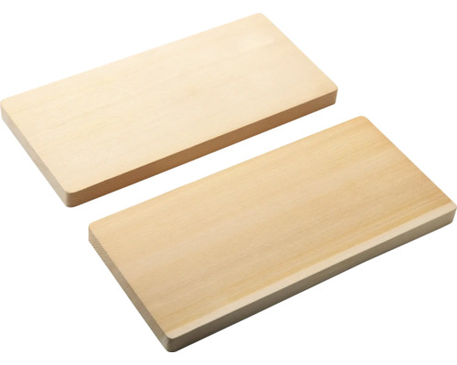 Deux planches de bois clair