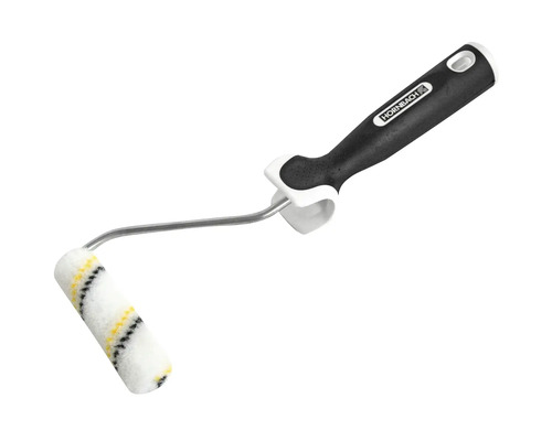 Farbroller mit schwarzem Griff und weisser Walze