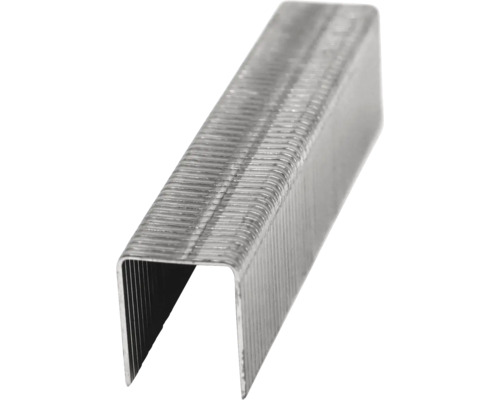 Gros plan sur des agrafes en métal