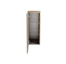 Armoire de salle de bain ouverte avec étagères