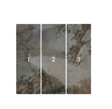 Peinture murale en trois parties représentant un paysage.