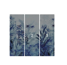 Papier peint avec motif végétal, composé de trois lés