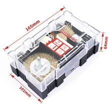 Jeu de brosses métalliques Pattfield dans une mallette en plastique transparente avec indications de taille.