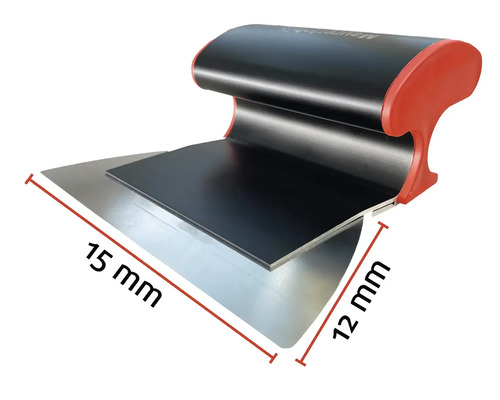 Raclette de dimensions 15 mm x 12 mm