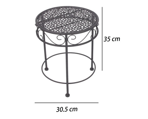 Runder Blumenhocker aus Metall mit ornamentaler Oberfläche, Höhe 35 Zentimeter, Durchmesser 30,5 Zentimeter.