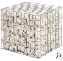 Quadratischer Gabionenkorb gefüllt mit Steinen als Steinkorb für den Gartenbau (Image AI modified or generated)